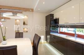 Detached house for rent in Riga district, 220.00m2 Detached house for rent in Riga district, 220.00m2