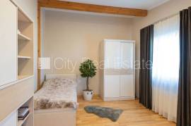 Detached house for rent in Riga district, 220.00m2 Detached house for rent in Riga district, 220.00m2