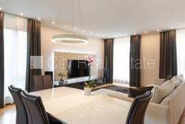Detached house for rent in Riga district, 220.00m2 Detached house for rent in Riga district, 220.00m2