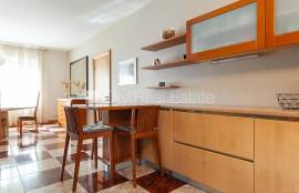 Detached house for rent in Riga, 350.00m2 Detached house for rent in Riga, 350.00m2