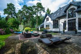 Detached house for rent in Riga, 350.00m2 Detached house for rent in Riga, 350.00m2