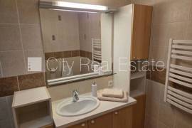 Detached house for rent in Jurmala, 140.00m2