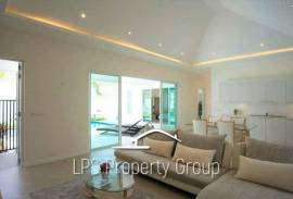 Eeden Village - Good Value 3 Bedroom Pool Villa - New Development