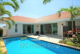 Eeden Village - Good Value 3 Bedroom Pool Villa - New Development
