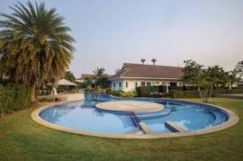 New 2 Bedroom Villa On Smart House