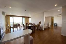 Boathouse : 4 Bedroom, Spacious Luxury Condo with Sea Views