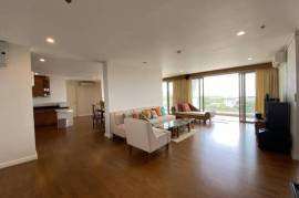 Boathouse : 4 Bedroom, Spacious Luxury Condo with Sea Views