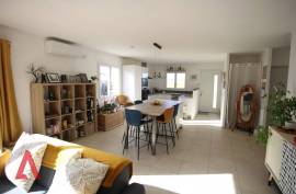 3 room, 77m2 House for sale in Nissan lez enserune - 255 000 € *