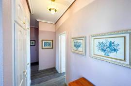 listing listing