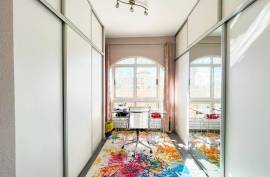 listing listing