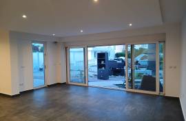 listing listing