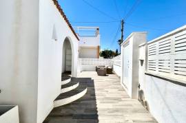 listing listing