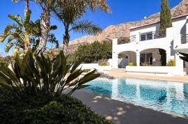 listing listing
