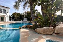 listing listing