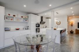 listing listing