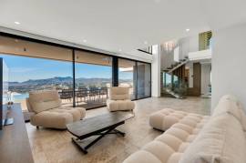 listing listing