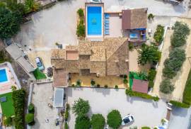 listing listing