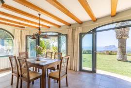 listing listing