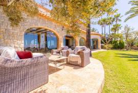 listing listing