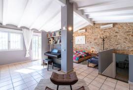 listing listing
