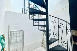 listing listing