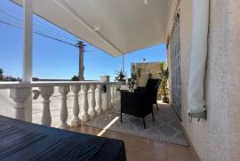 listing listing