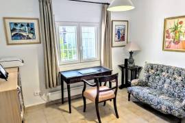 listing listing