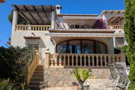 listing listing
