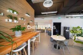 Premium Full-Floor | Fitted | Grade A