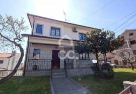 Detached Single Family House 5 minutes from Chaves city center