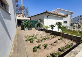 Detached Single Family House 5 minutes from Chaves city center