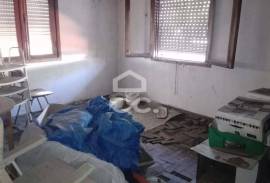 Building for rehabilitation in the city of Chaves