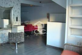 Commercial establishment for sale in the city center