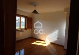 4 bedroom villa on the outskirts of the city with leisure space