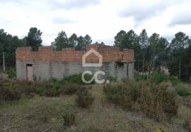 Agricultural land with 3000m2 and an amazem already built on the outskirts of the city