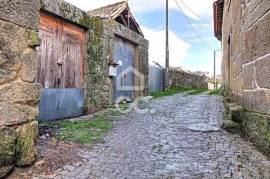 2 bedroom house in granite to recover in the most mystical village in Portugal