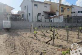 Land for housing - Land for construction with approx 1200m² on the outskirts of the city
