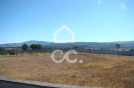 Land for housing - Land for construction with 7017m² on the outskirts of the city