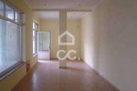 Shop - Commercial space with 48m² on the outskirts of the city