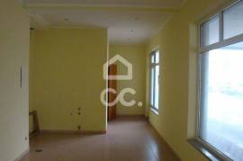 Shop - Commercial space with 48m² on the outskirts of the city