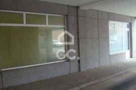 Shop - Commercial space with 48m² on the outskirts of the city