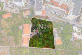 Land with 1840 m2 - Funchal - Amparo