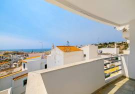 Apartment with 2 Bedrooms, Garage and Sea View in Albufeira