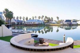 Luxury 5 Bed Villa For Sale In Marina Martinque Jeffreysbay South
