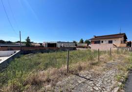 Land for construction in Cova do Frade, Ovar