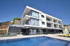 ALBUFEIRA - 2 BEDROOM LUXURY APARTMENT MARINA & SEA VIEWS ALBUFEIRA - 2 BEDROOM LUXURY APARTMENT MARINA & SEA VIEWS