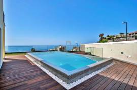 FOR SALE---NEW 3 BEDROOM VILLA LOCATED SÃO MARTINHO FUNCHAL SEA VIEW