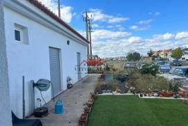 Land and Warehouse in Montijo Land and Warehouse in Montijo