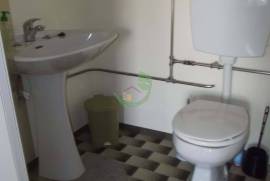 2 bedroom apartment, downtown Vila Verde