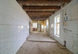 Building to Redevelop For Sale In Osijek